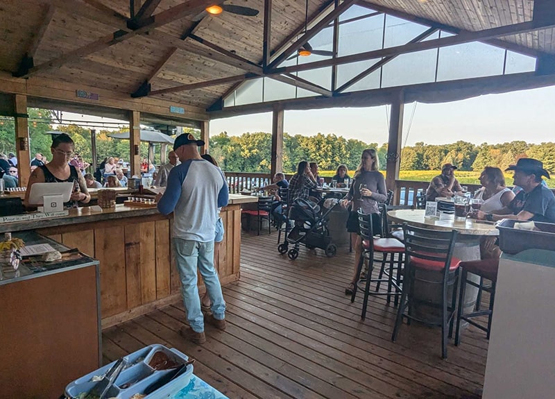 Image of the interior of Flying Otter’s Tasting Room.